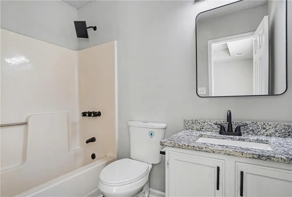 79 WaterView Stockbridge, GA 30281