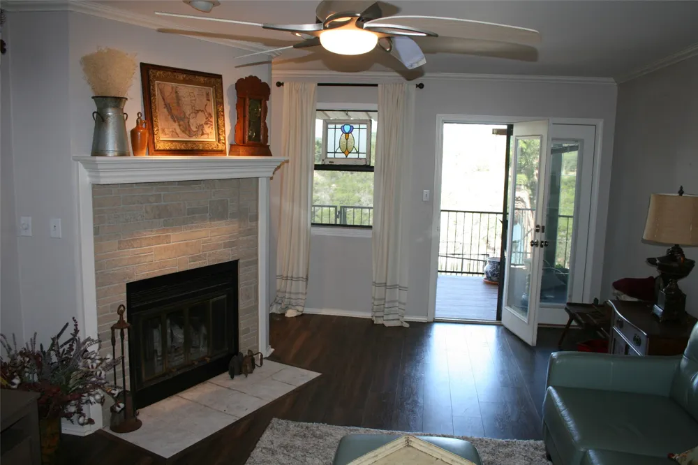 3033 Hells Gate Loop #D101 Strawn, TX 76475