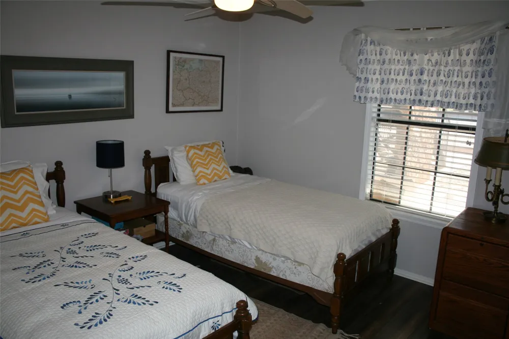3033 Hells Gate Loop #D101 Strawn, TX 76475