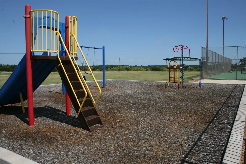 3033 Hells Gate Loop #D101 Strawn, TX 76475