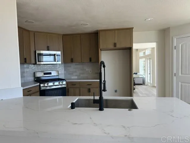 1522 Maxwell Lane Vista, CA 92084