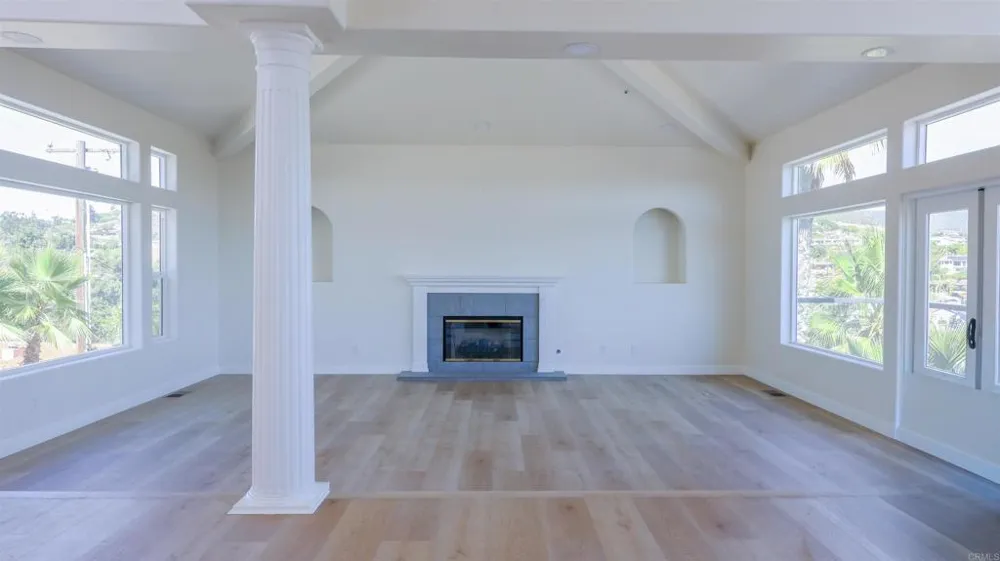 1522 Maxwell Lane Vista, CA 92084