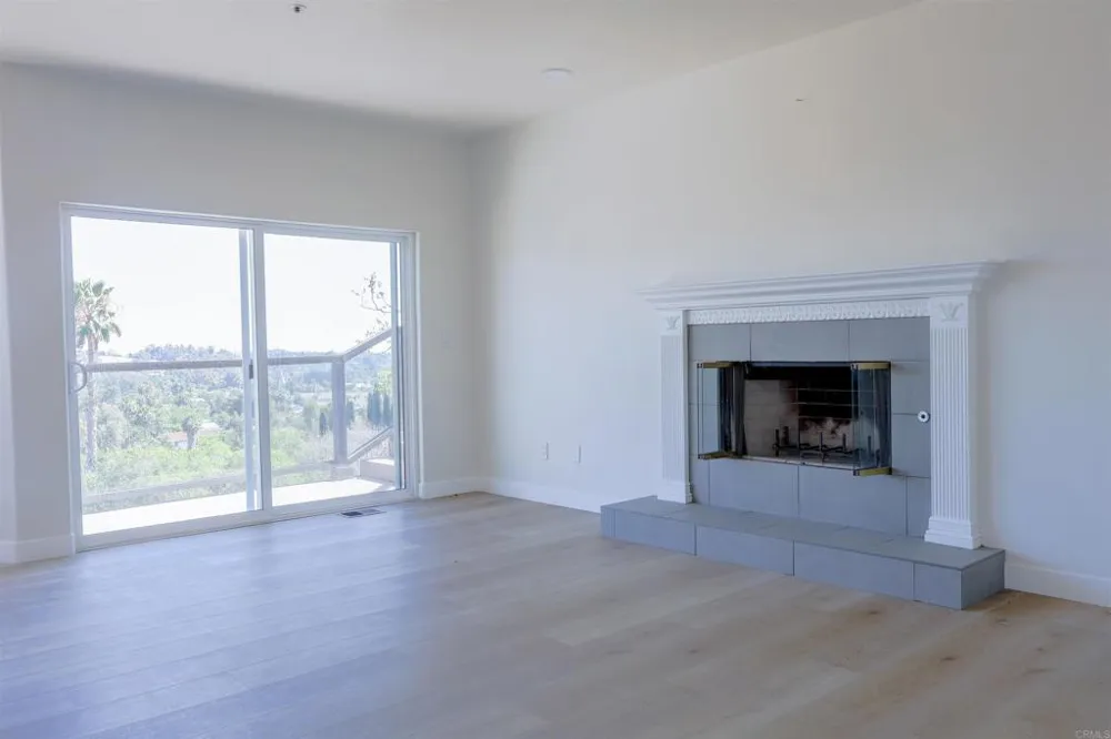 1522 Maxwell Lane Vista, CA 92084