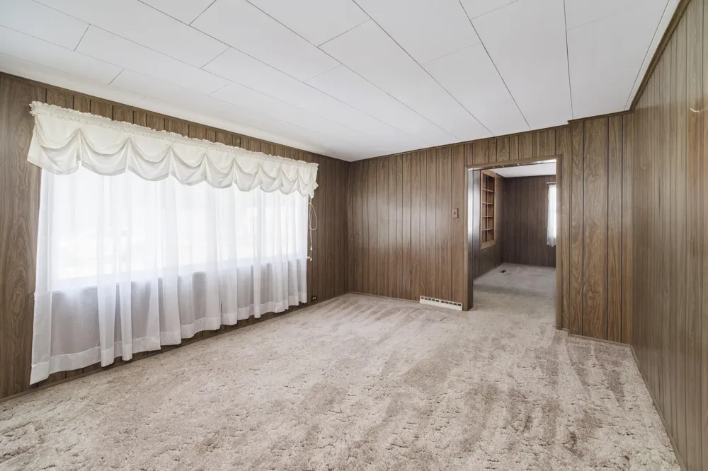 163 Van Buren Street Manistee, MI 49660