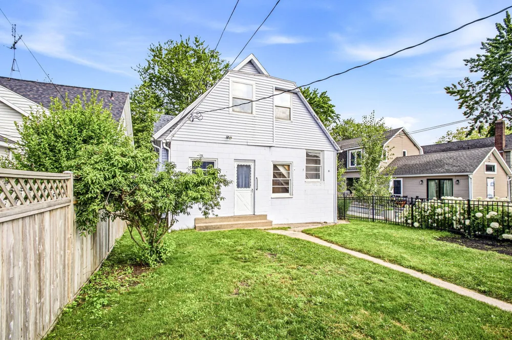 1013 State Street St. Joseph, MI 49085