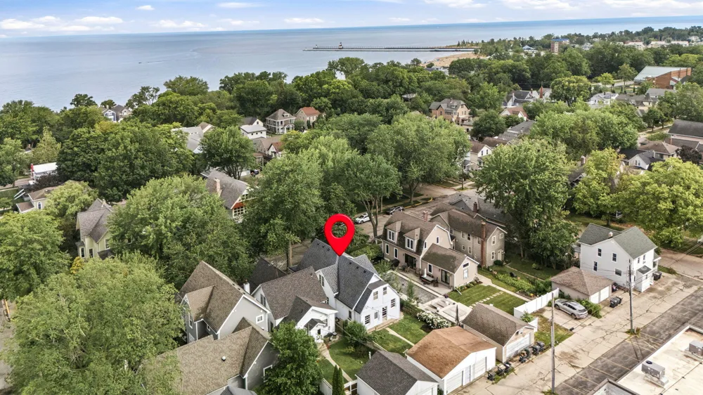 1013 State Street St. Joseph, MI 49085
