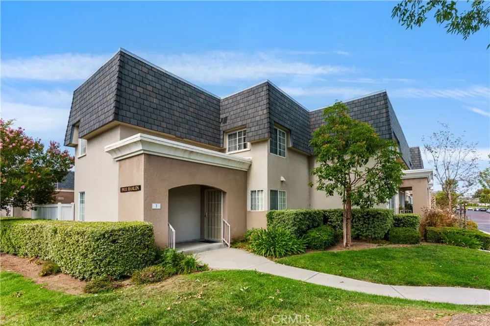 19111 Hamlin Reseda, CA 91335
