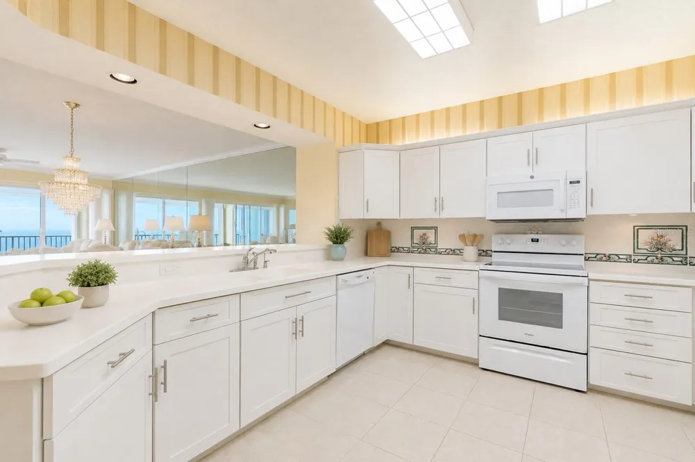 16750 GULF BOULEVARD #414 North Redington Beach, FL 33708