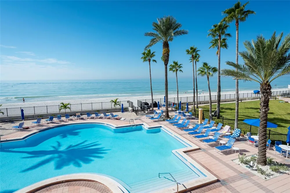 16750 GULF BOULEVARD #414 North Redington Beach, FL 33708