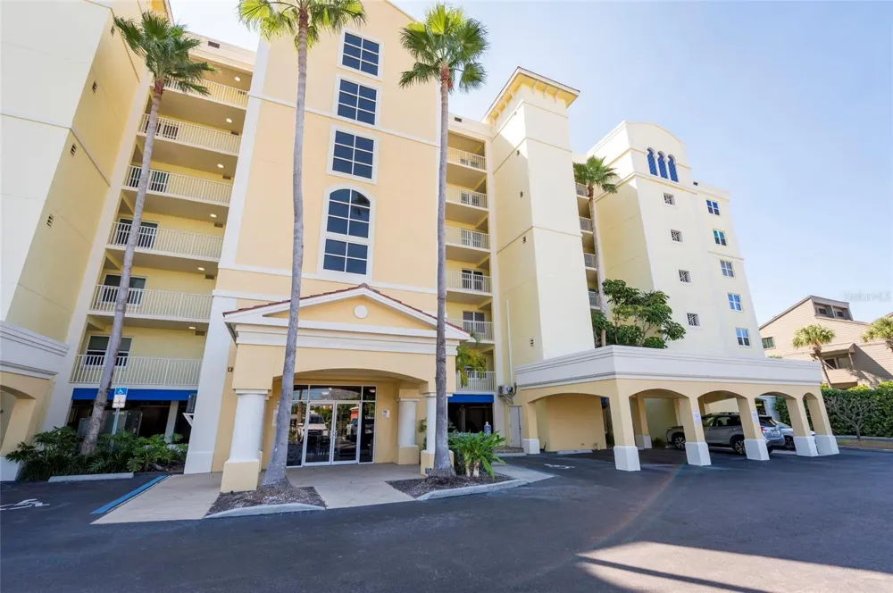 16750 GULF BOULEVARD #414 North Redington Beach, FL 33708