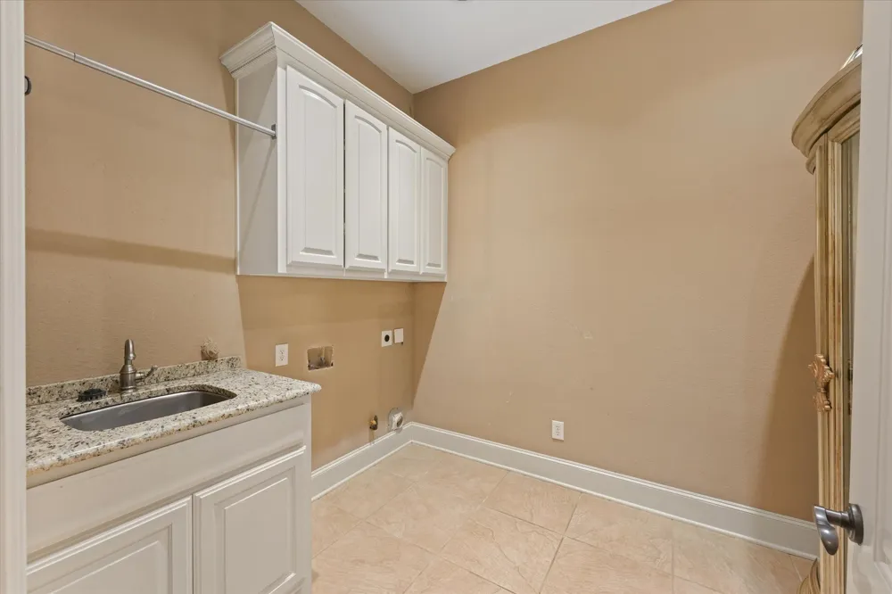 9770 County Road 483 Lavon, TX 75166