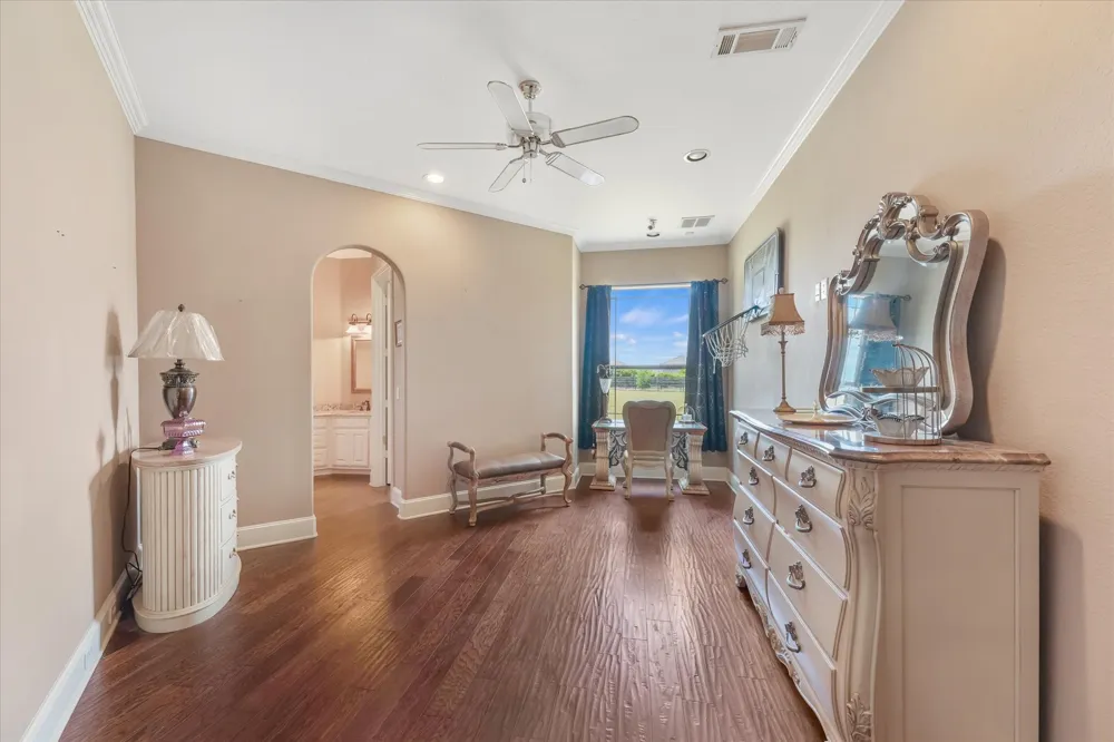 9770 County Road 483 Lavon, TX 75166