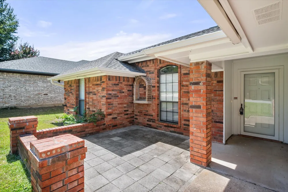 7508 Jamie Renee Lane North Richland Hills, TX 76182