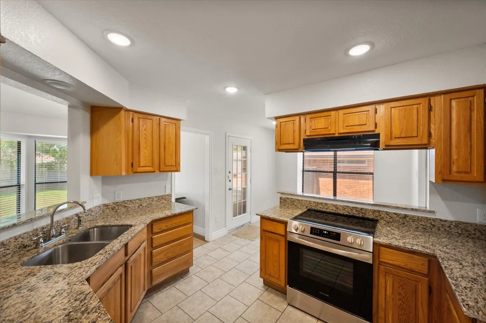7508 Jamie Renee Lane North Richland Hills, TX 76182