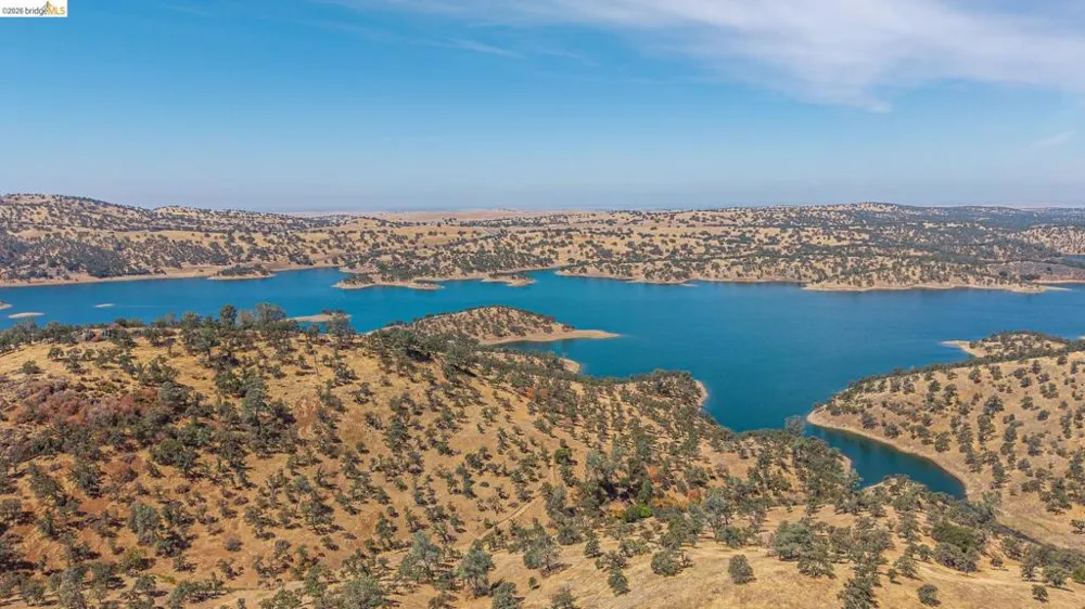 240 Abeto/Cavaleiri Ranch Rd. La Grange, CA 95329
