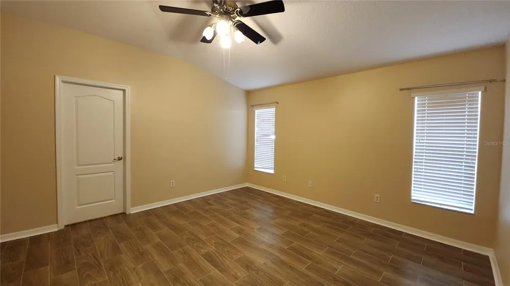 7955 CARRIAGE POINTE DRIVE Gibsonton, FL 33534