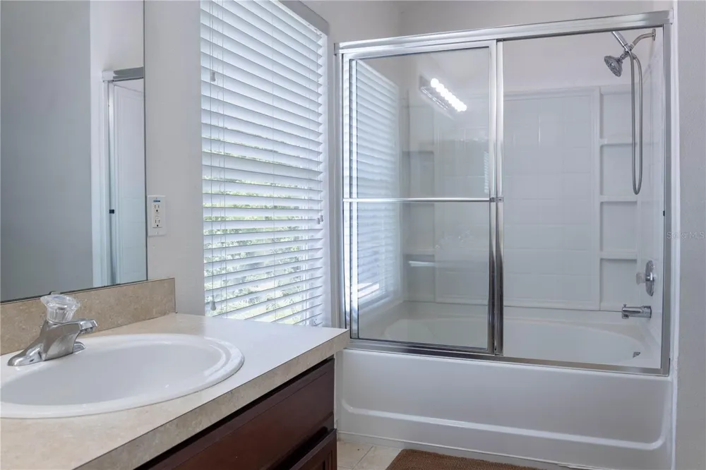 6438 S GOLDENROD ROAD #19A Orlando, FL 32822