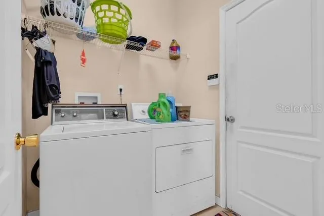 5120 SHALE RIDGE TRAIL Orlando, FL 32818