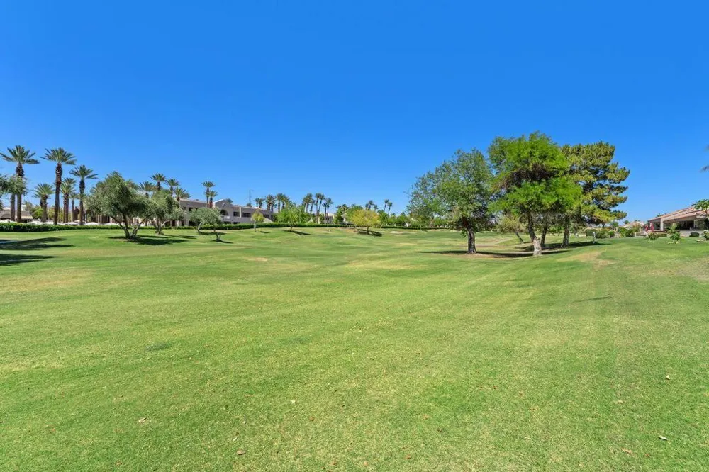 48 Pebble Beach Drive Rancho Mirage, CA 92270