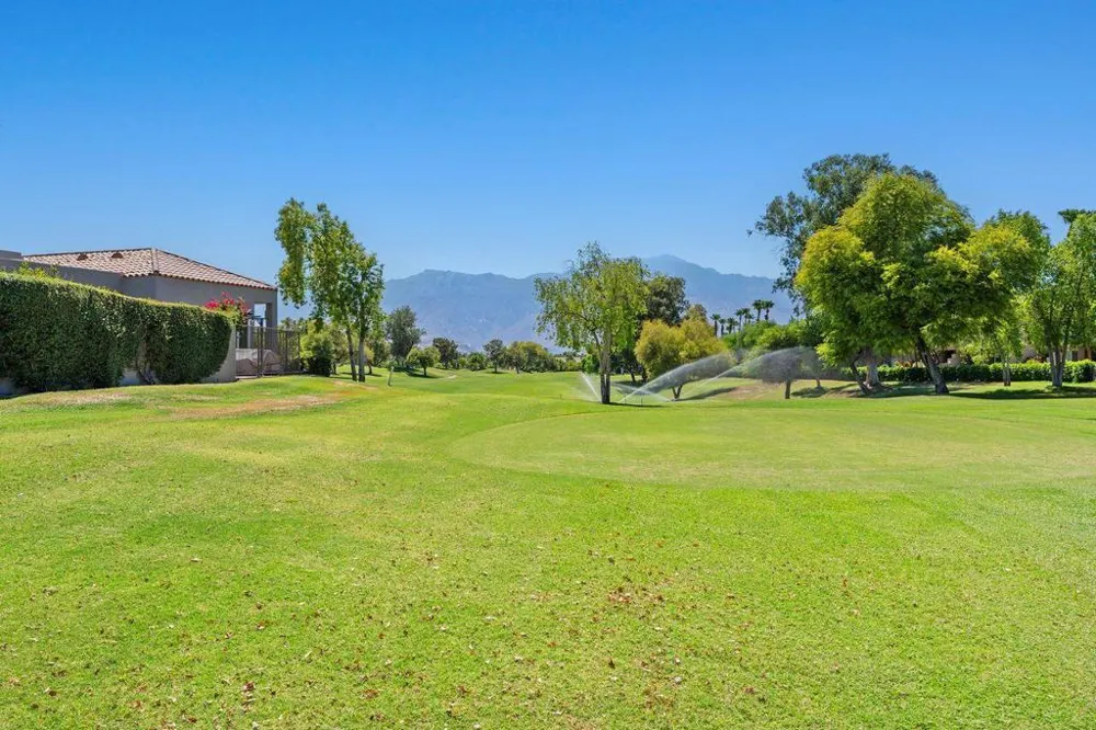 48 Pebble Beach Drive Rancho Mirage, CA 92270