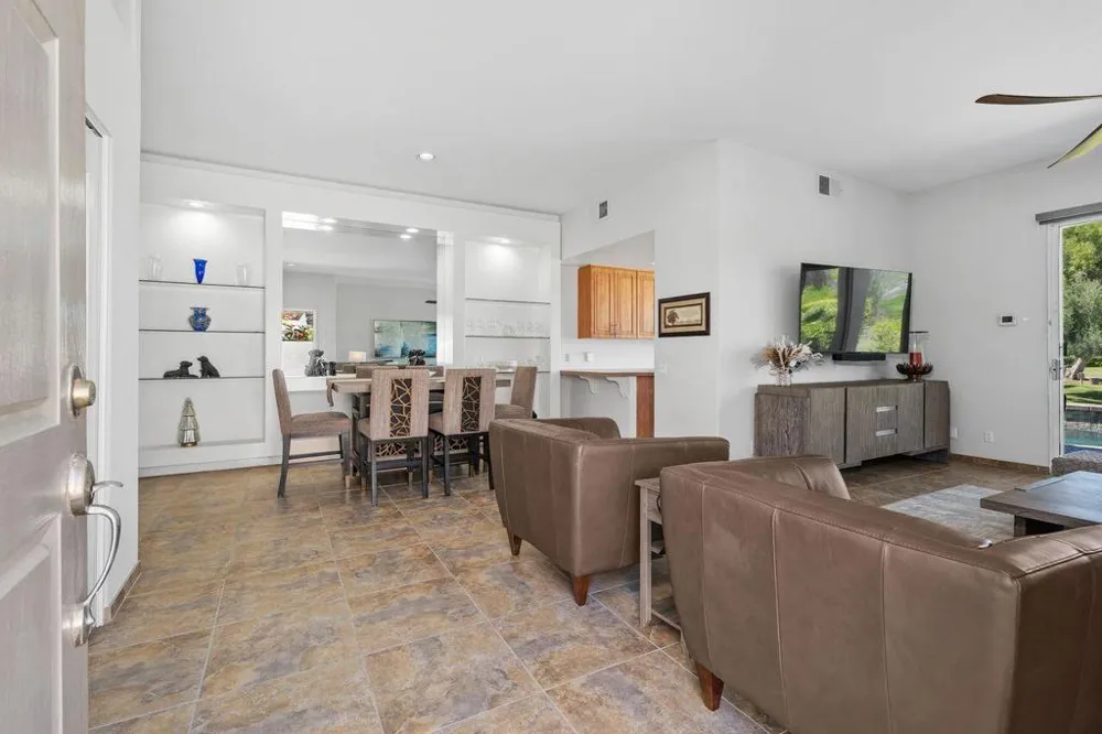 48 Pebble Beach Drive Rancho Mirage, CA 92270