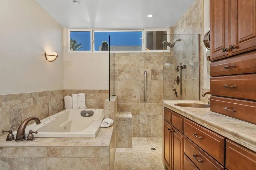 48 Pebble Beach Drive Rancho Mirage, CA 92270