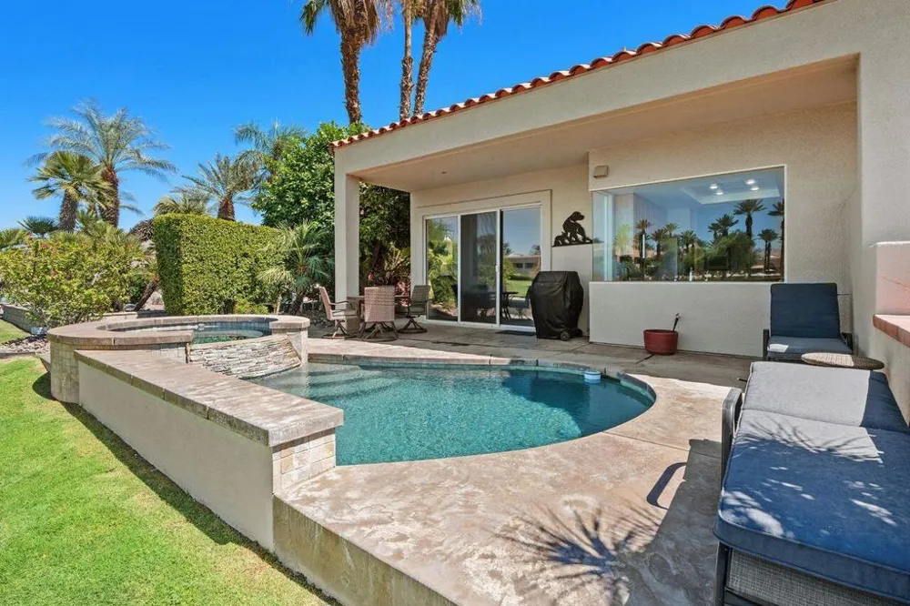 48 Pebble Beach Drive Rancho Mirage, CA 92270