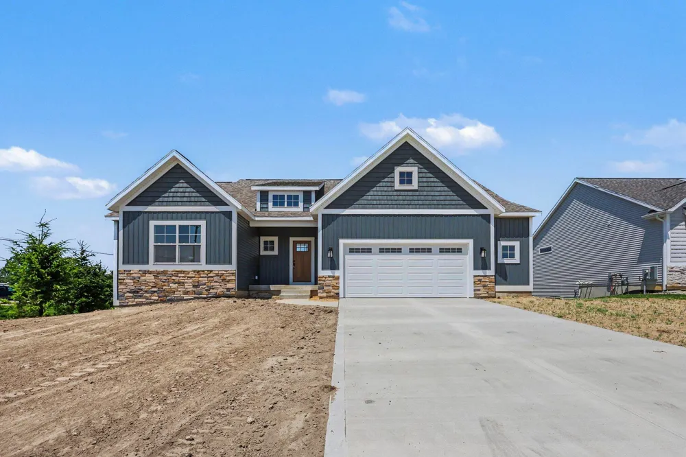 9585 Fields Drive ##1 Zeeland, MI 49464