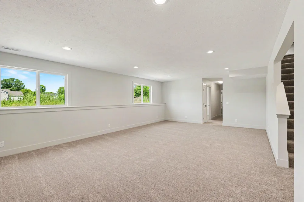 9585 Fields Drive ##1 Zeeland, MI 49464