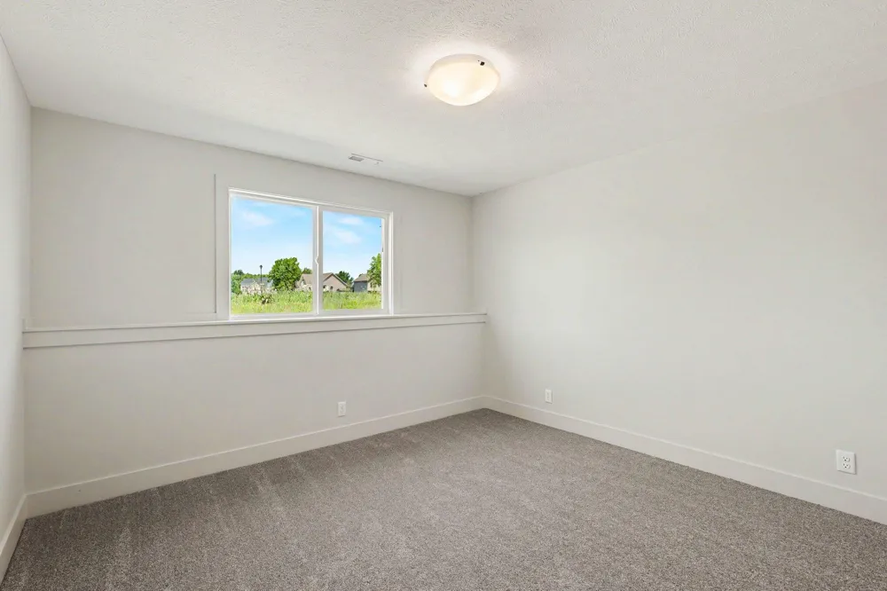 9585 Fields Drive ##1 Zeeland, MI 49464