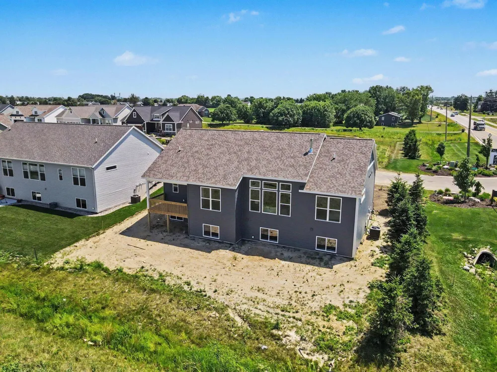 9585 Fields Drive ##1 Zeeland, MI 49464