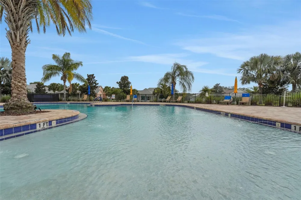 1038 FIESTA KEY CIRCLE Lady Lake, FL 32159
