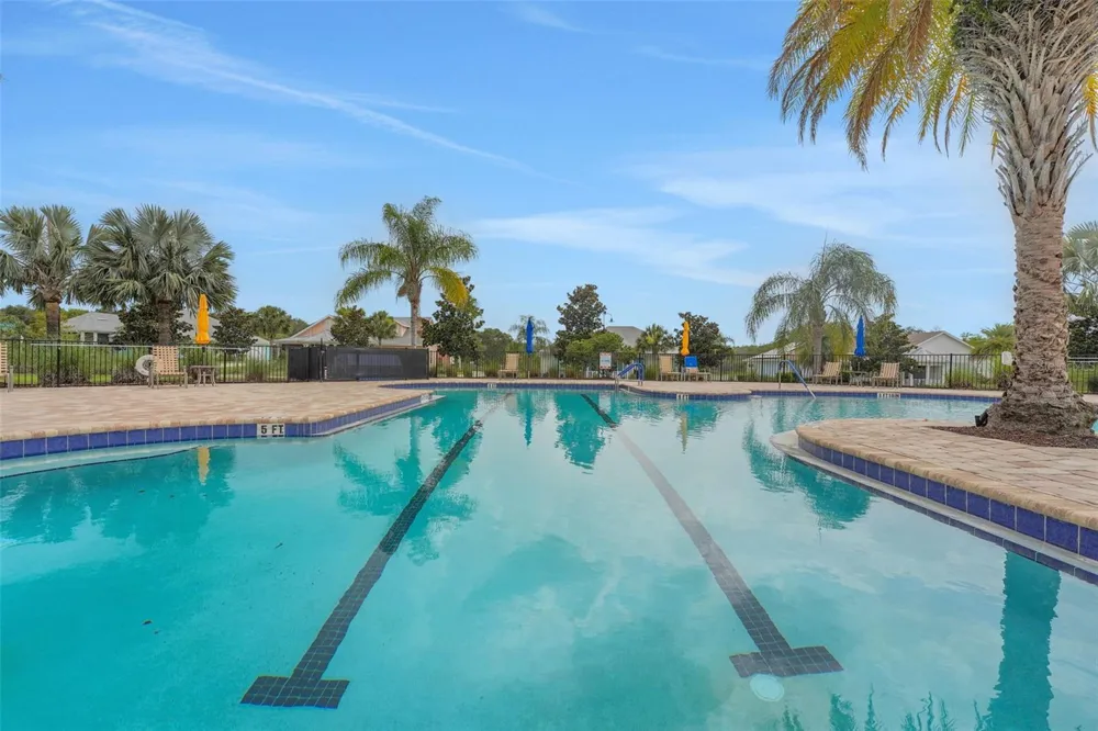1038 FIESTA KEY CIRCLE Lady Lake, FL 32159