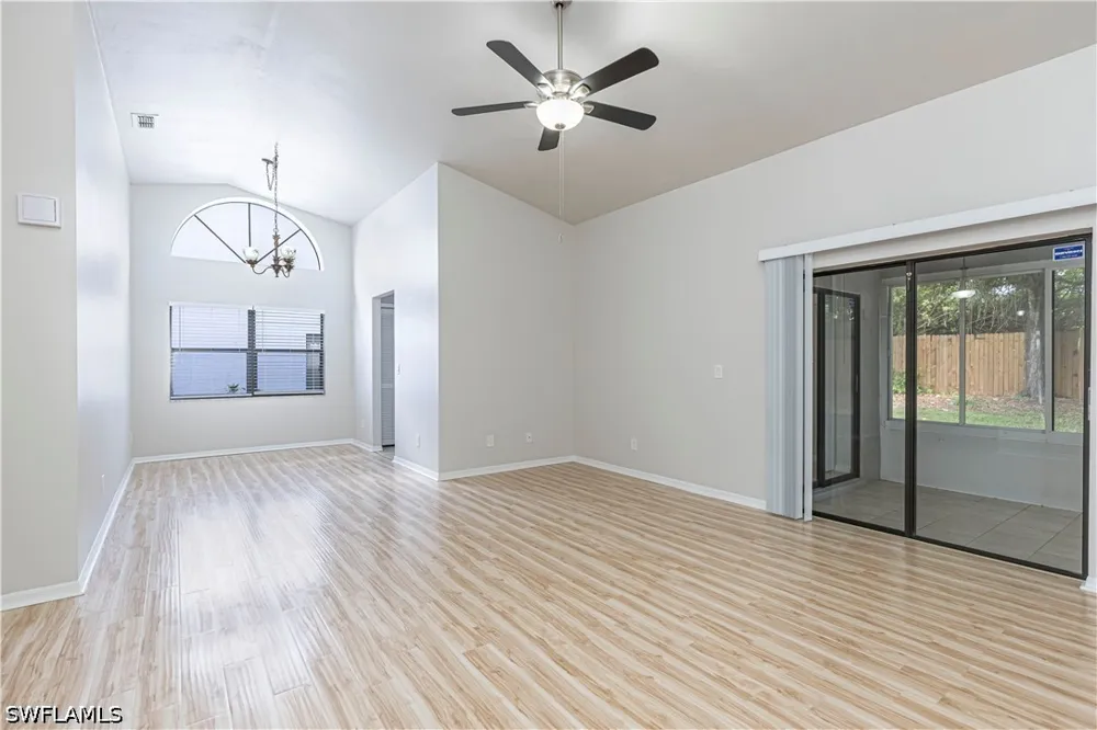 Regent Circle Fort Myers, FL 33966