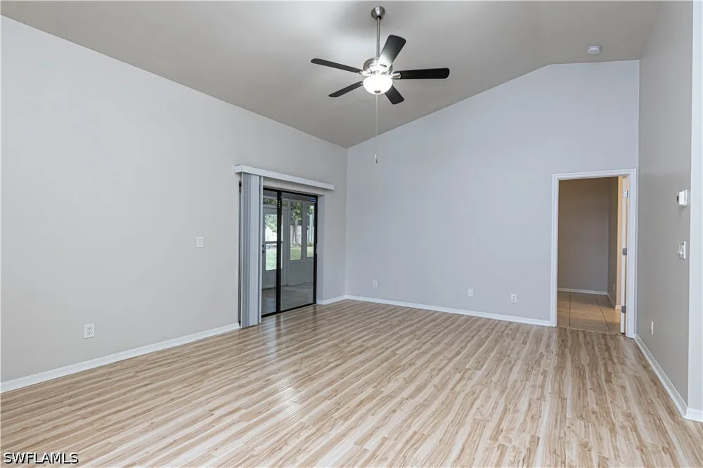 Regent Circle Fort Myers, FL 33966
