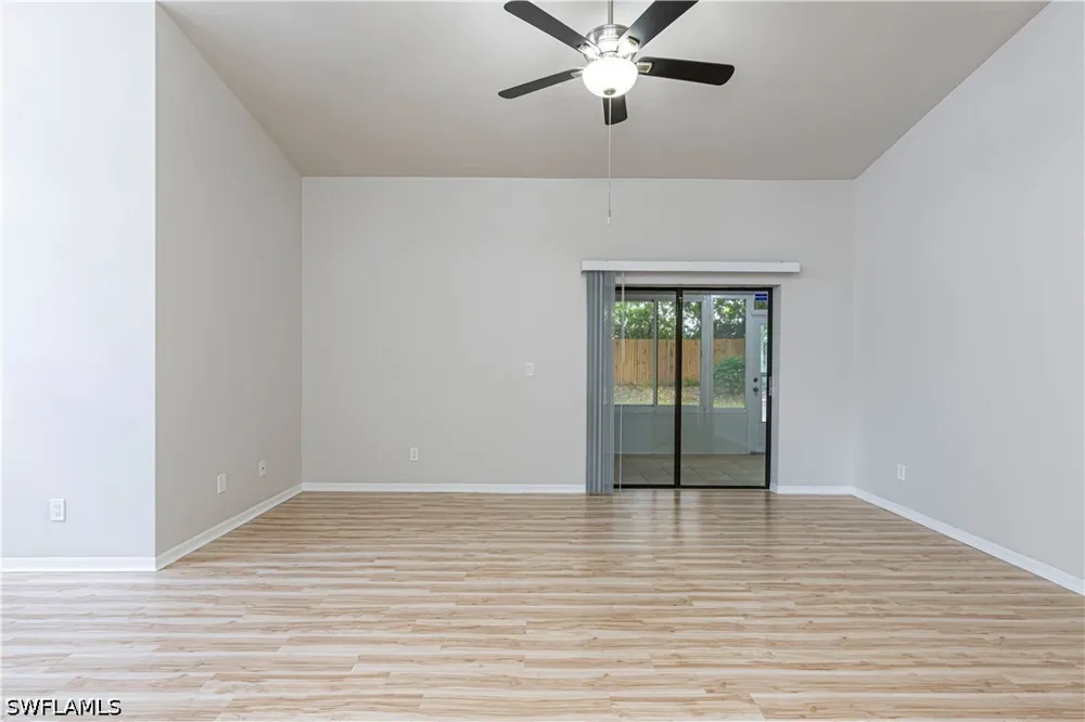 Regent Circle Fort Myers, FL 33966