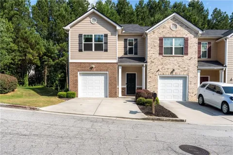 1373 Rogers Trace