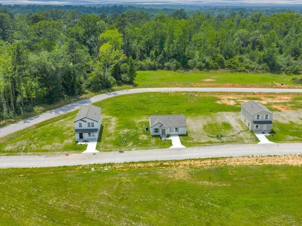 305 Dana Drive Lufkin, TX 75901
