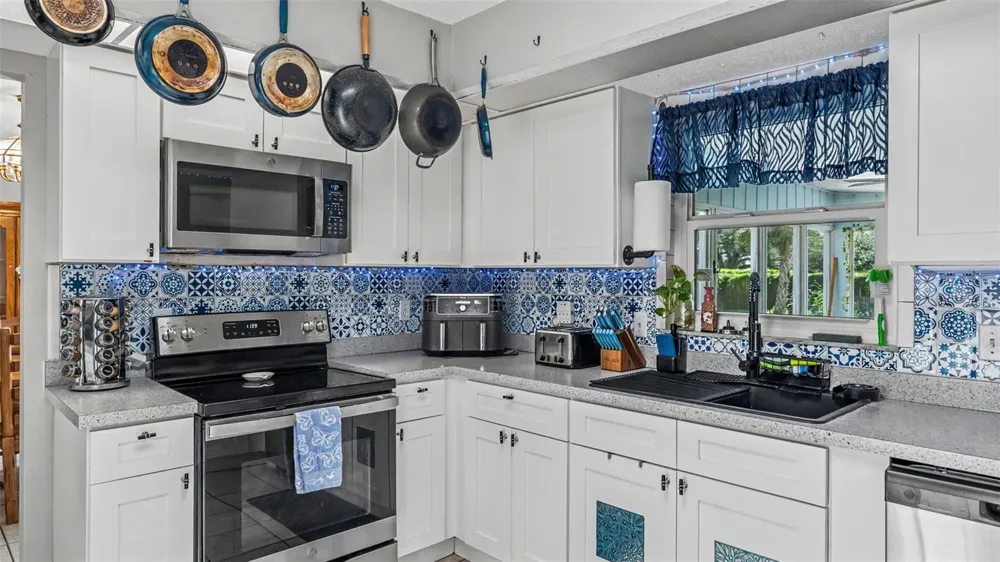 6114 WENDEL WAY Lakeland, FL 33813