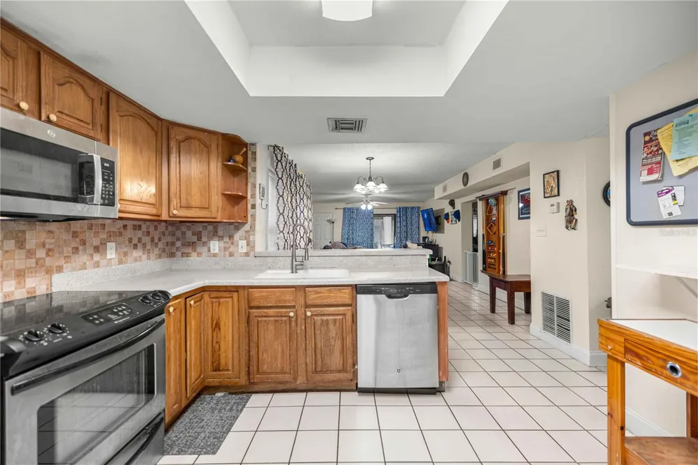 964 5TH STREET #964 Clermont, FL 34711
