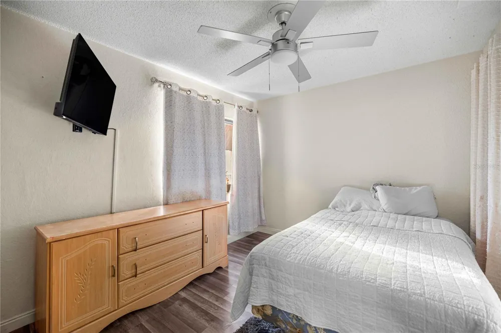 964 5TH STREET #964 Clermont, FL 34711