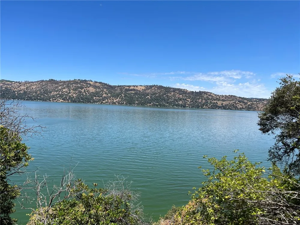 11480 North Clearlake, CA 95422