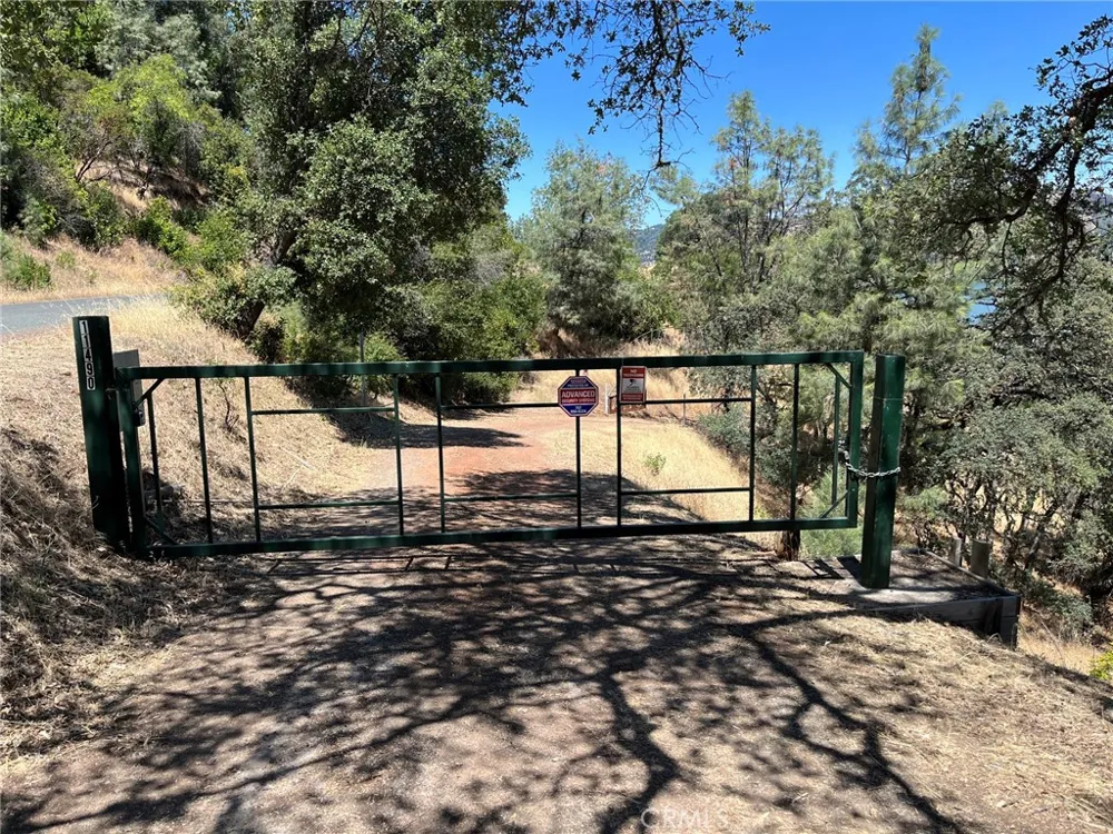 11480 North Clearlake, CA 95422