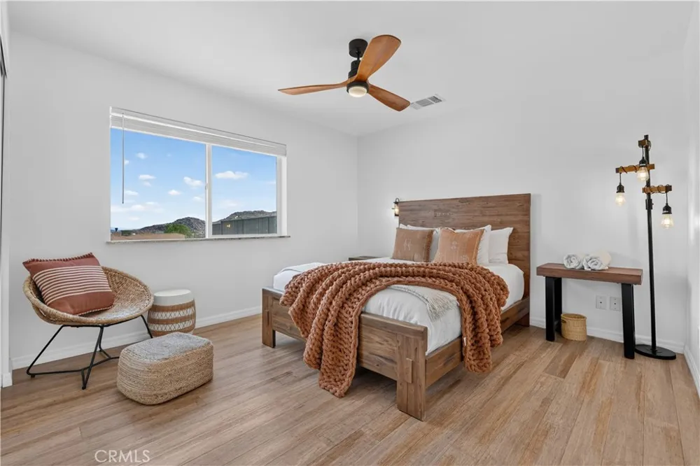 61755 Navajo Trail Joshua Tree, CA 92252