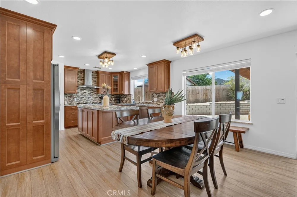 61755 Navajo Trail Joshua Tree, CA 92252