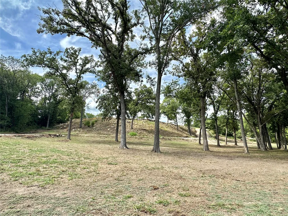 2 N Harrell Road Gainesville, TX 76240
