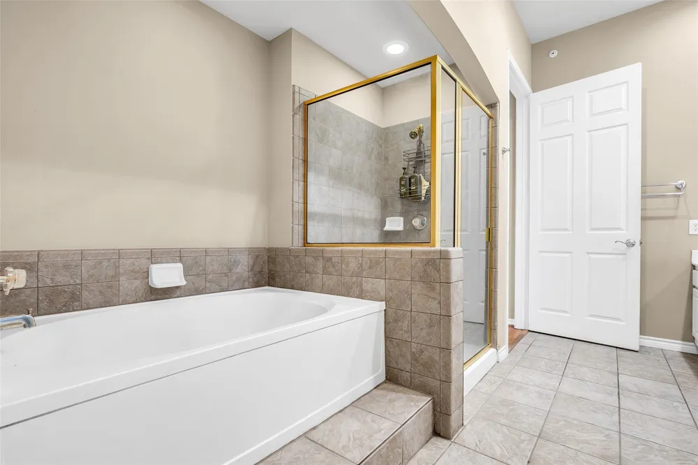 2400 Mccue Road #240 Houston, TX 77056