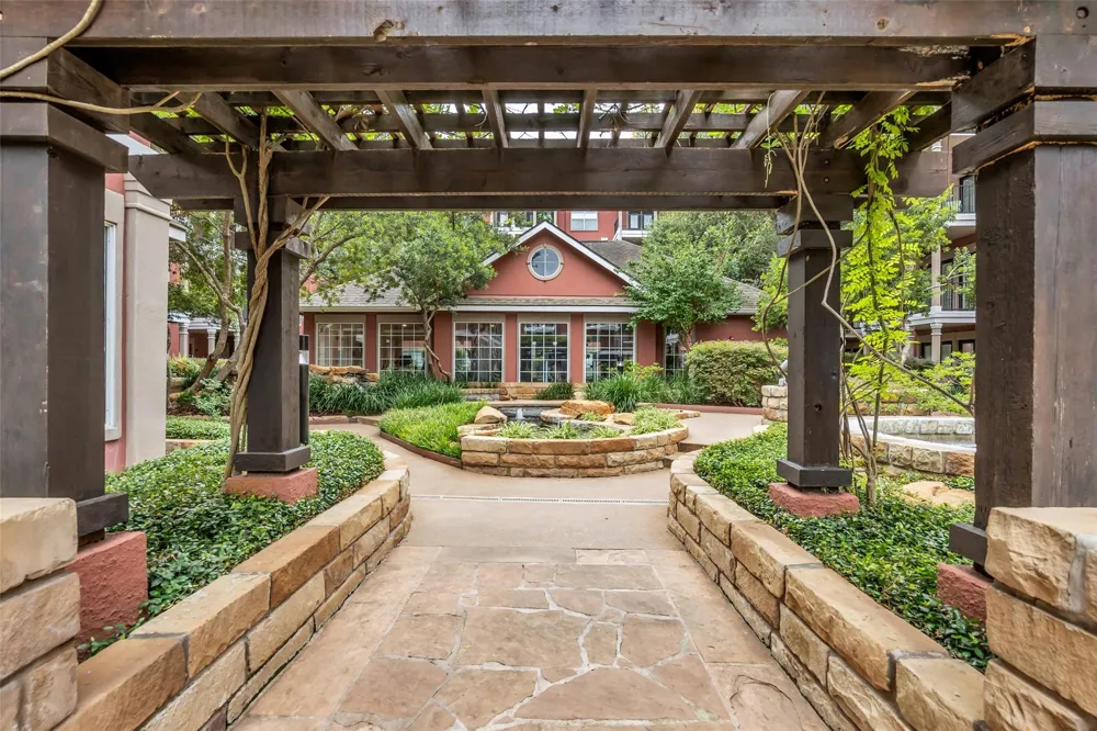 2400 Mccue Road #240 Houston, TX 77056