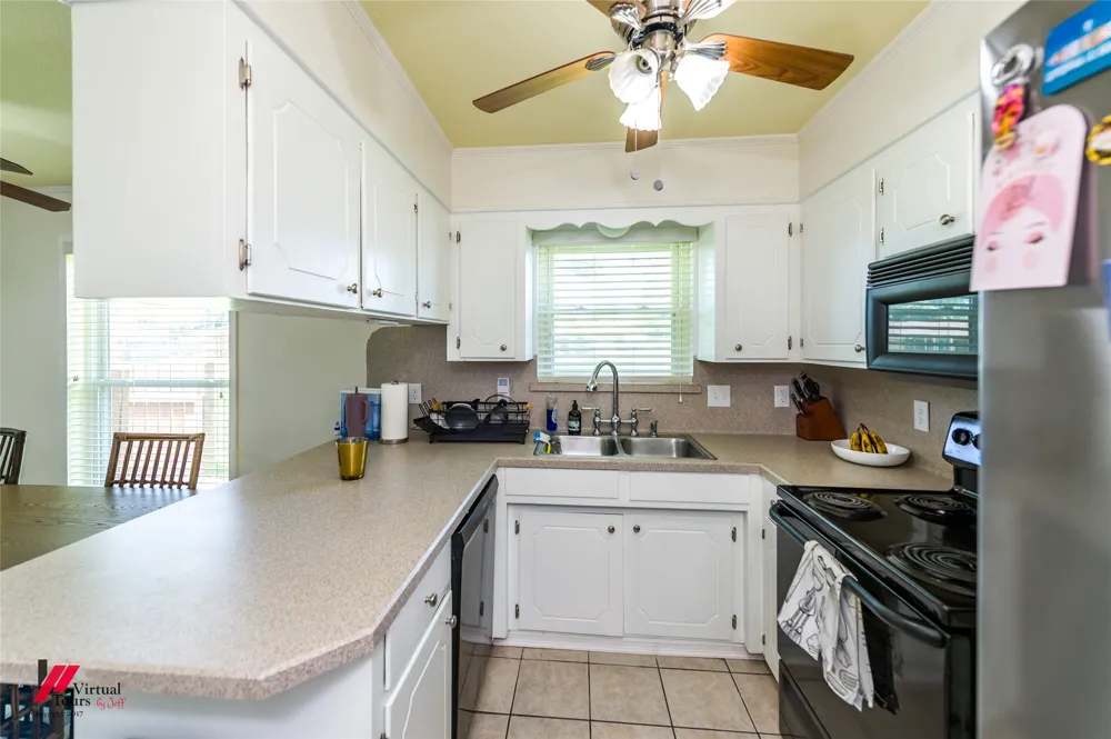 2217 General York Bossier City, LA 71112