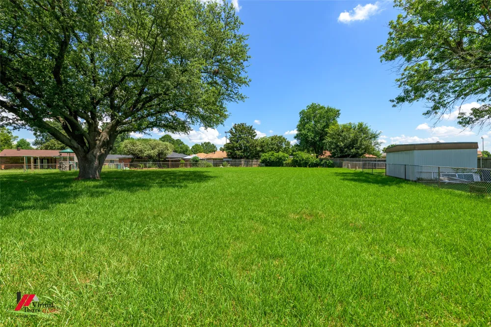 2217 General York Bossier City, LA 71112